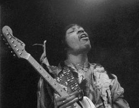 Apple - "Think Different" Print Campaign & "The Crazy Ones" TV Commercial<br />photo credit: creativecriminals.com