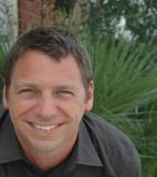 Glenn Cole<br />photo credit: 72andsunny.com